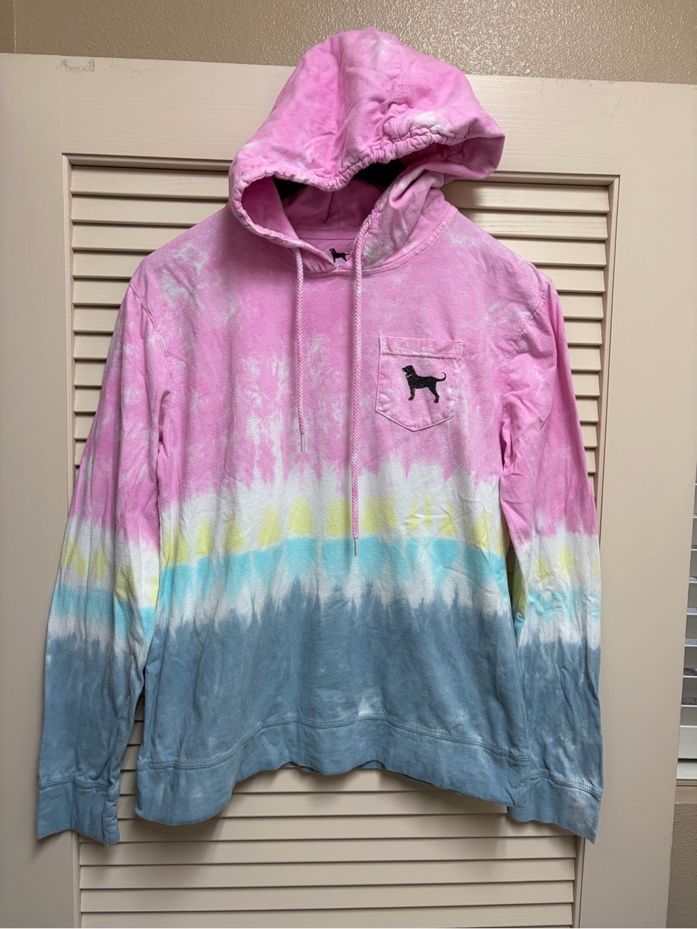 The Black Dog Women’s Tie Dye Hoodie Medium Pink Blue Beach Pullover